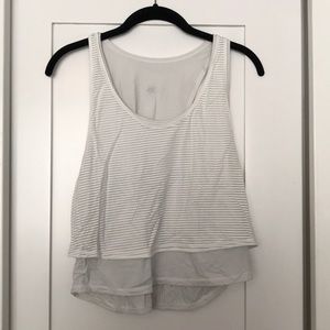 WHITE LULULEMON TANK